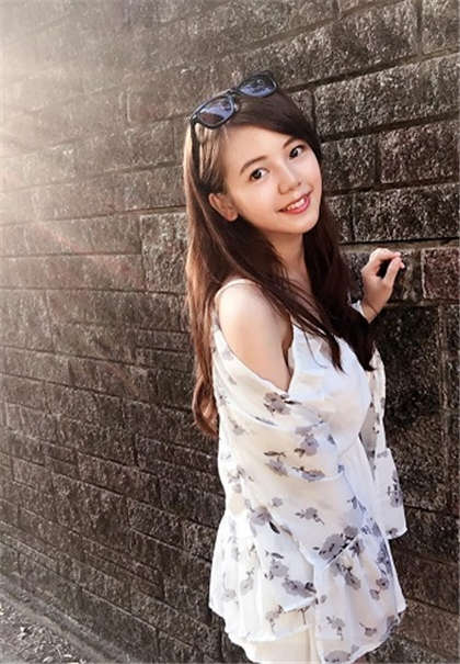 哦再深点…-老头不停的揉搓我的乳女同事错爱_酥糖齿轮