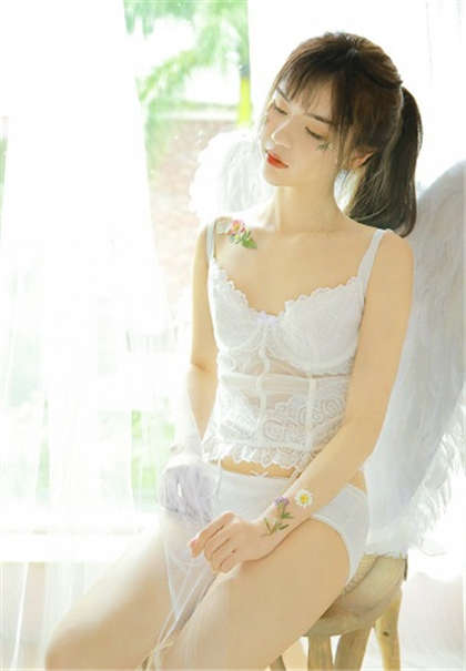 小黄文经典片段-乖乖塞着不准流出来_酥糖齿轮