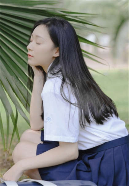 描写性爱的段子-和老师在教室里污污污_酥糖齿轮