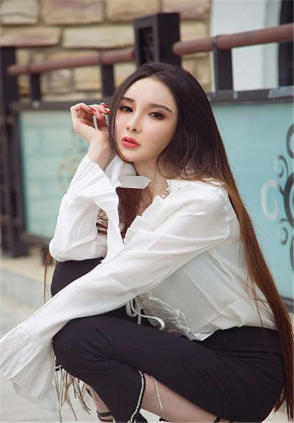 高肉黄bl小说-吸奶催奶舔逼小说_酥糖齿轮