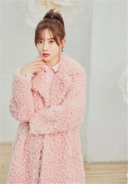 老师配合我做污污的事情-3p口述一人一只奶_酥糖齿轮