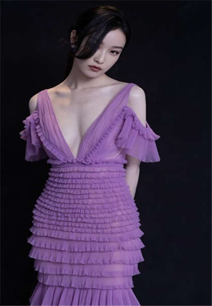 白洁在宝马车上被强奸-啊不要了好涨太深了高h_酥糖齿轮