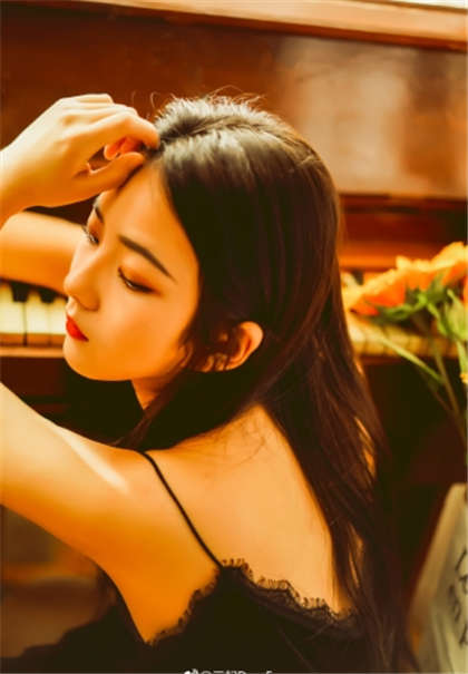 哦再深点…-老头不停的揉搓我的乳女同事错爱_酥糖齿轮