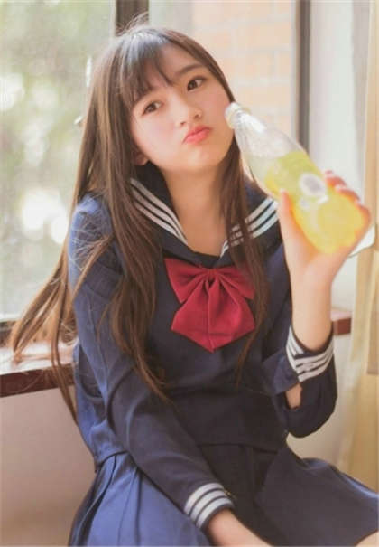 黄色短文小说-高辣h文乱乳短篇_酥糖齿轮