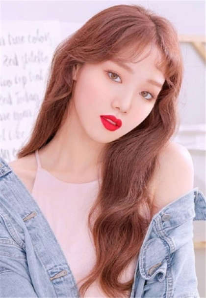 上课同桌摸下面污污-被下药后的小黄文_酥糖齿轮