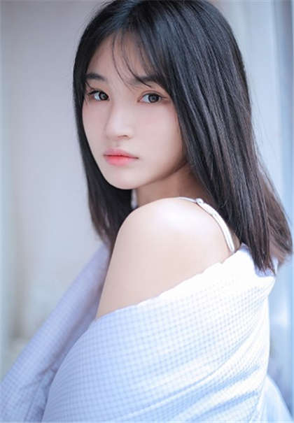 宝贝腿打开一点太紧了-免费换妻小说小说推荐_酥糖齿轮