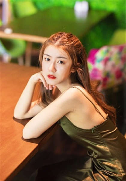 让你湿到不行的文章公交车-爱爱的过程详细描述_酥糖齿轮