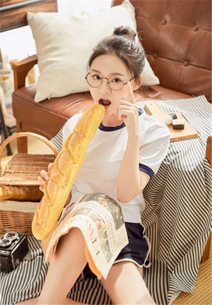 100篇短篇小污文-高干文腹黑肉肉一对一_酥糖齿轮