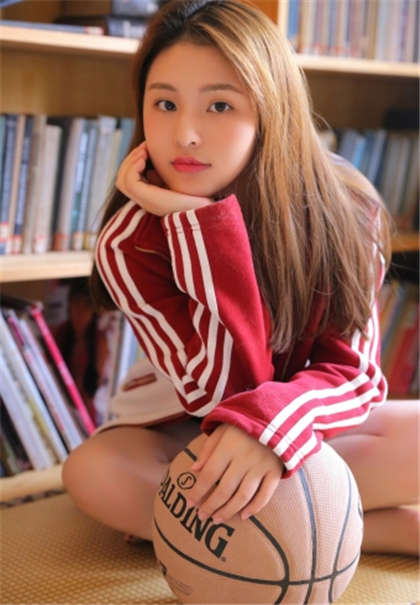 在电车上被干-迷情地铁_酥糖齿轮