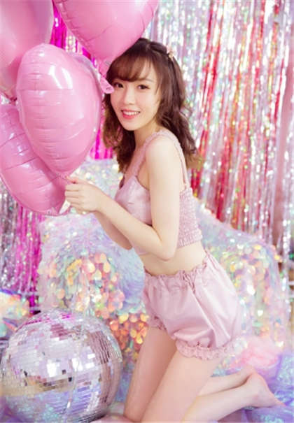 小说推文黄-公公操儿媳紫陌_酥糖齿轮