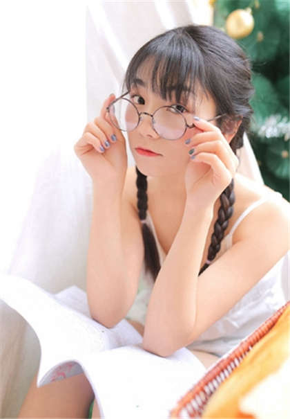 细写黄文看了让人湿的小说-污到湿的小黄文片段话语_酥糖齿轮