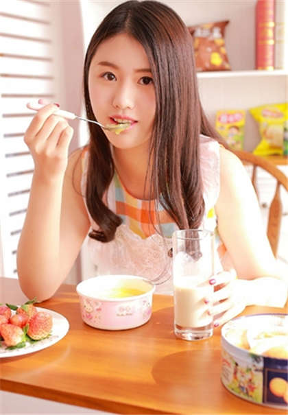 推荐在下面塞东西的污文-有做爱细节的小说_酥糖齿轮