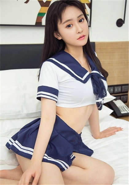 强奸小文章-一女多夫同时上H_酥糖齿轮