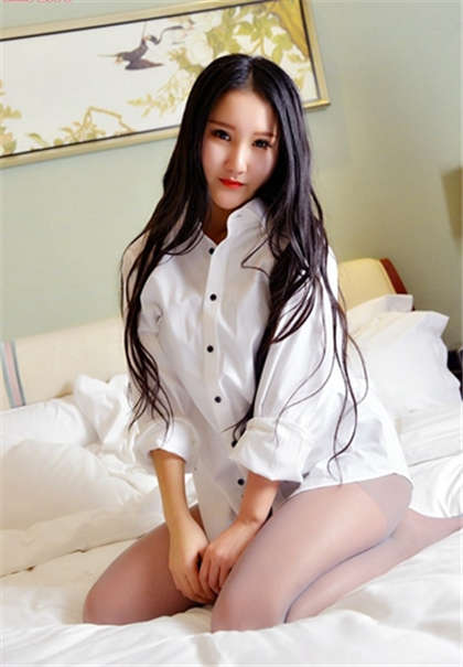 黄文插妩媚骚穴老师-h文合集篇_酥糖齿轮