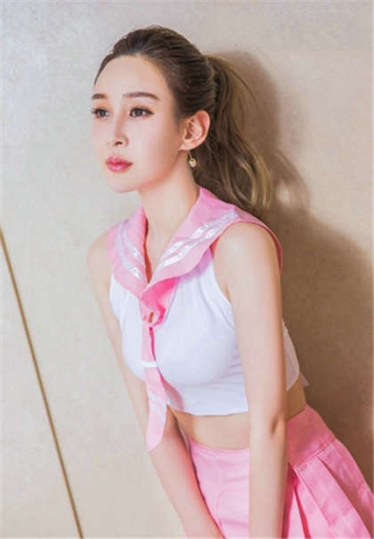 好想被舔下面-两个洞一起插哦_酥糖齿轮