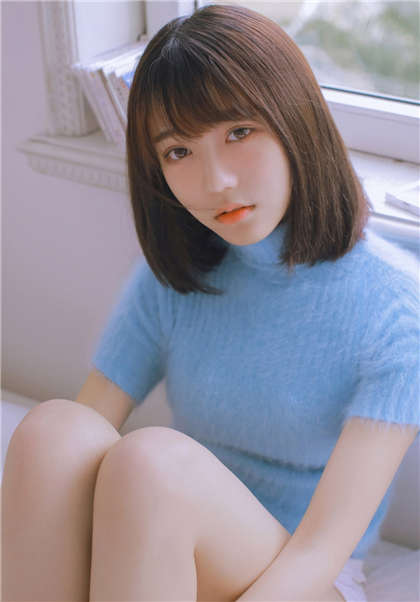 地铁上被操文-两个在上面吸一个在下_酥糖齿轮