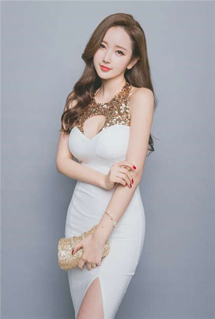 男主网女主下面塞东西的小说-办公室下面会湿的片段描写_酥糖齿轮