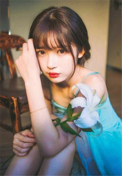 污到下面流水的骚话-家公在沙发要了我_酥糖齿轮