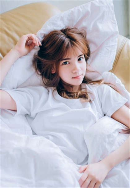 一女主多男-邪恶小说片段_酥糖齿轮