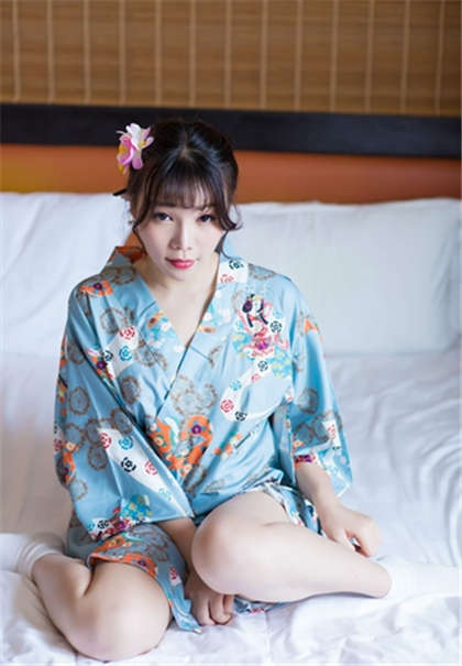 性爱过程小说章节-他一下一下往上顶着我_酥糖齿轮