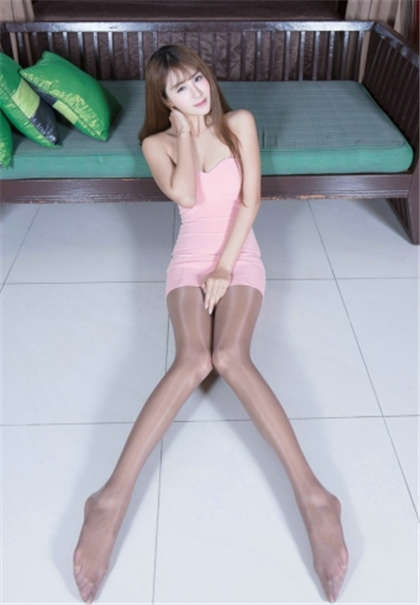 在电车上被干-迷情地铁_酥糖齿轮