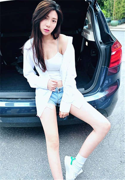 挺进花蕊-它那蛮横撞击快要把我搞晕了_酥糖齿轮