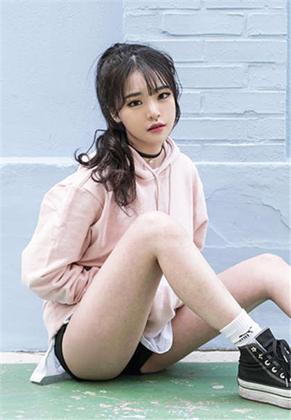 淫荡少妇-宝贝儿你已经湿透了老师的诱惑_酥糖齿轮