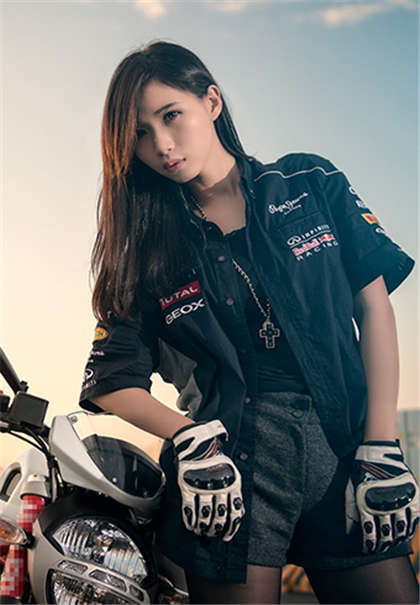 性爱描写小说-69式奸干小逼到高潮_酥糖齿轮