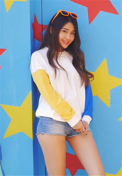 教练 游泳池 h文-黄到流水的细节描写_酥糖齿轮