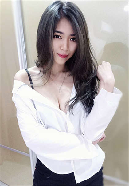 又黄又肉的小说免费阅读-从后面挺进她体内缓缓_酥糖齿轮