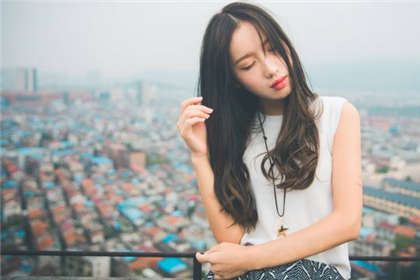 诗晴征服了公-污到你的下面流水小说_酥糖齿轮