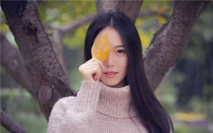 叼住乳尖吸奶小说-下面都湿透了宝贝_酥糖齿轮