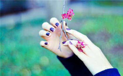 啊老师你的奶好大水好多-好看的特别特别污小说推荐_酥糖齿轮