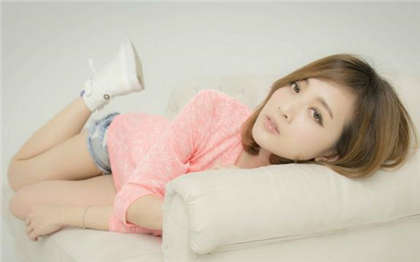 我们一起作污污事-女生勿点必湿_酥糖齿轮