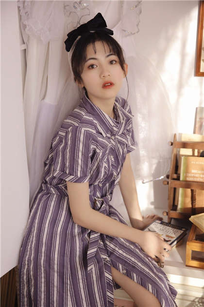 小黄文大全-屁股抬起来自己扒开_酥糖齿轮