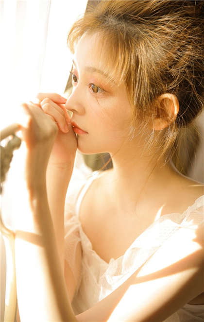 肉汁多小说-车厢里的激情_酥糖齿轮