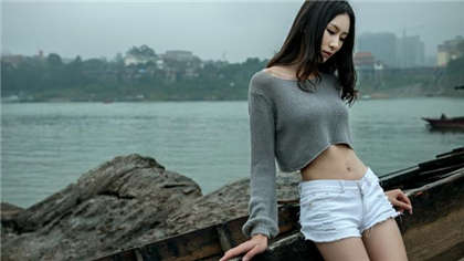 奶头好大,下面好多水水小说-男人说我的胸大水多活好_酥糖齿轮