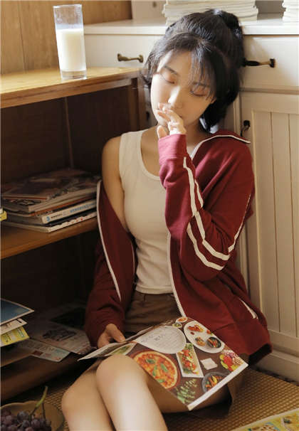 在厨房舔下面肉文-按摩棒跪办公室检查_酥糖齿轮