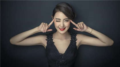 不让我穿内裤方便他做-肉写得很具体的古言_酥糖齿轮