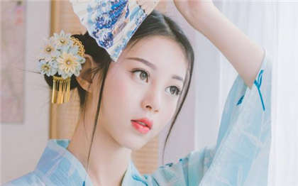 让人湿的小说片段-口述两性故事吃奶_酥糖齿轮