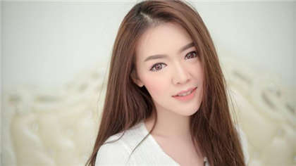 很污很多肉的-在车里从后面猛地挺身沉腰贯穿_酥糖齿轮