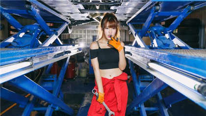 嗯...啊...哦-欲妇浪吟_酥糖齿轮