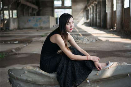 公交车强入文t-啊用力啊深点啊老头_酥糖齿轮