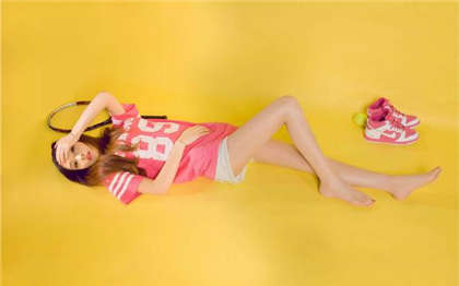 大学生别墅狂欢迎3-一女同时承欢n男的小说_酥糖齿轮