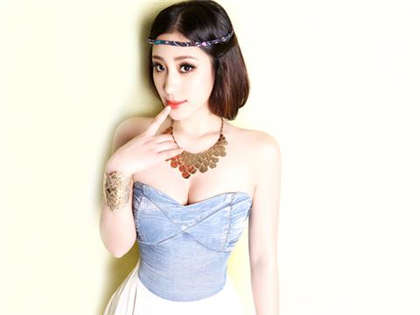 描写细致小黄文-第四章堕落的人妻_酥糖齿轮