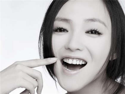 很多肉很撩的小说-上课和女朋友啪啪啪_酥糖齿轮