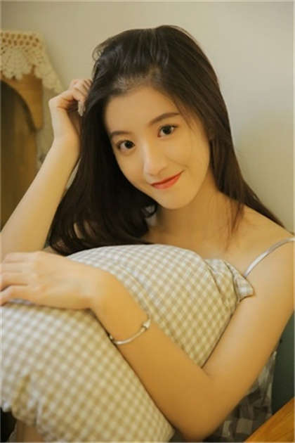 很黄很污的刺激小说完整-教室系列高H小说边走边做_酥糖齿轮