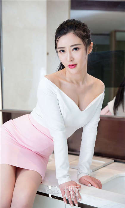 小黄文水下浴室-里面雪白如玉的东西_酥糖齿轮