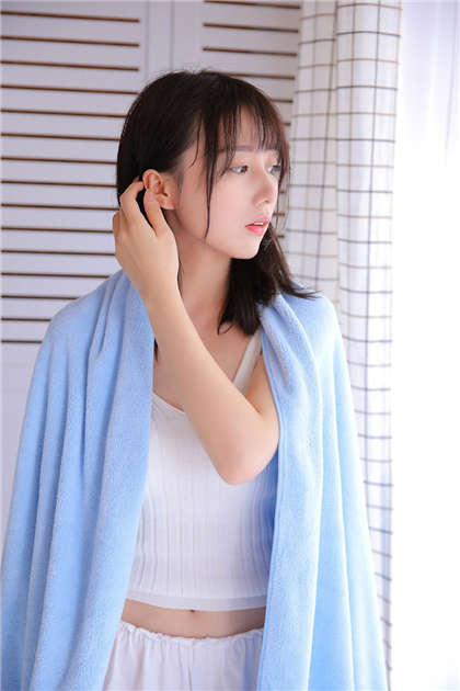 小荡货H文-车上不要再深一点_酥糖齿轮