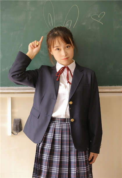 征服贵妇小说-啊轻点你好大h_酥糖齿轮